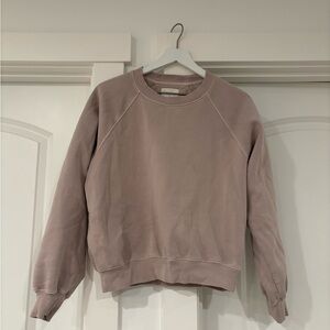 Aritzia Wilfred Free cropped crewneck sweatshirt Size XS #loungewear #cozy